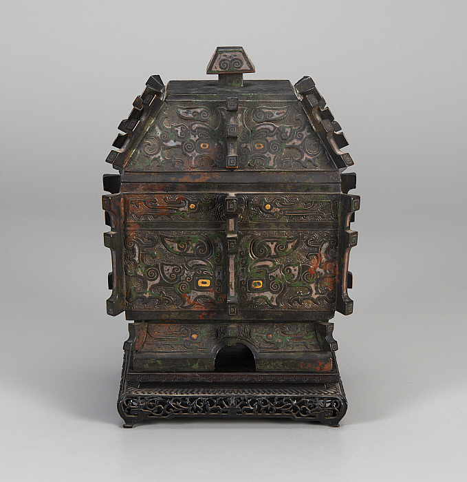 Fang i "rectangular sacrifical vessel," Chang type Slider Image 3